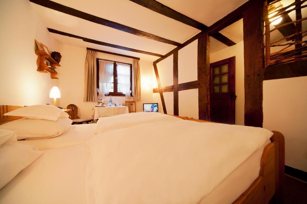 Romantik Hotel Alte Vogtei Hamm  Rum bild